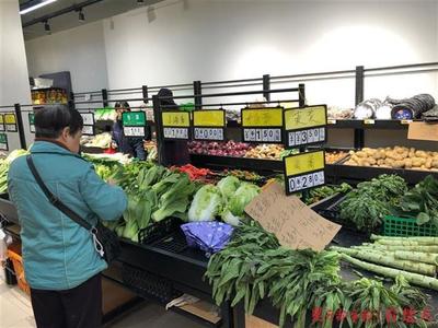 武漢氣溫適宜促蔬菜生長，十余種主打菜品跌破一元每斤